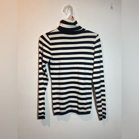 The Limited black and white striped turtle neck shirt - Picture 2 of 6